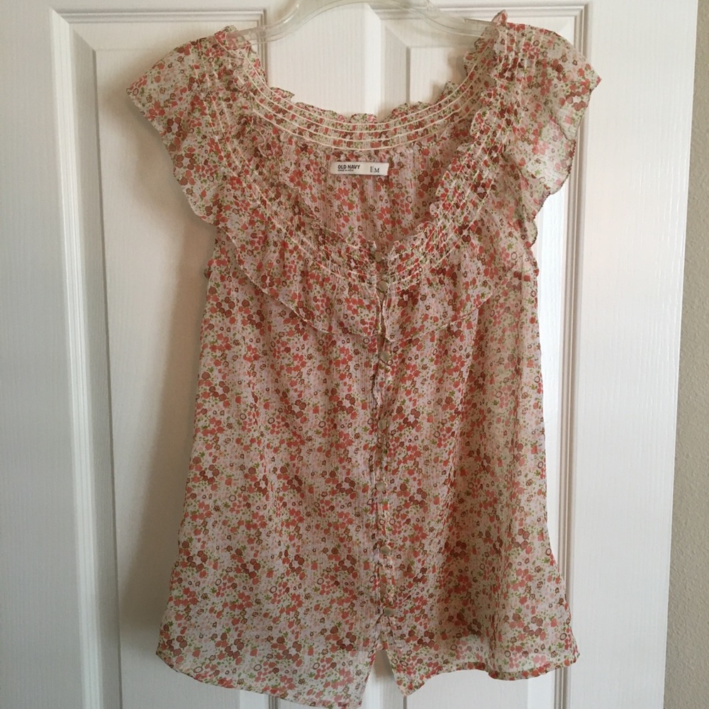 Floral sleeveless button down